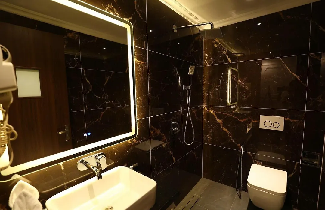 Hoàng Gia Xa La Boutique Hotel-1